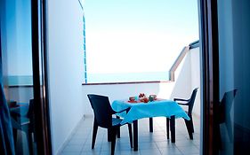 In Riva Al Mare B&B