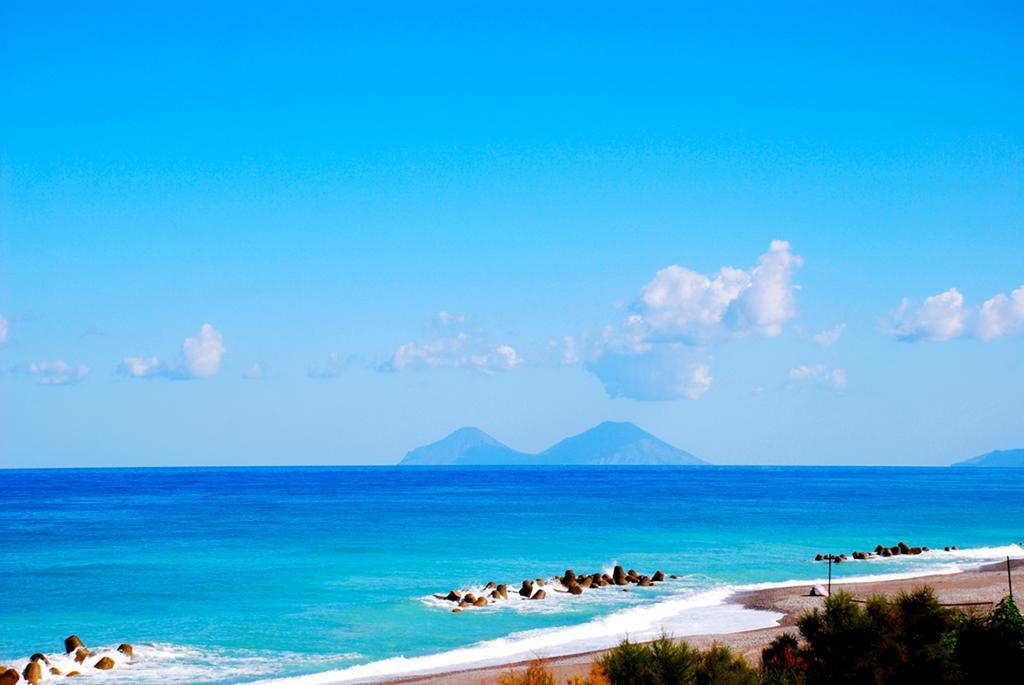 In Riva Al Mare B&B Capo dʼOrlando Zimmer foto
